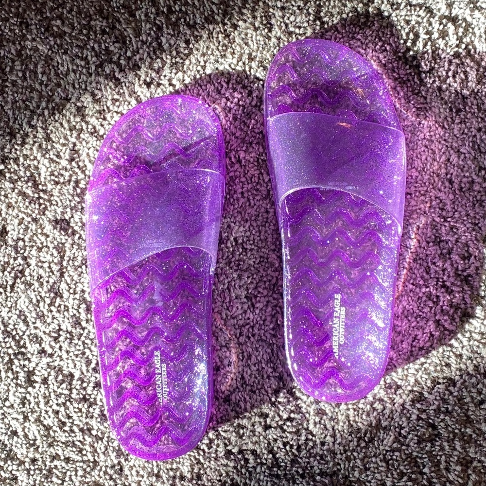 AEO purple jelly slides